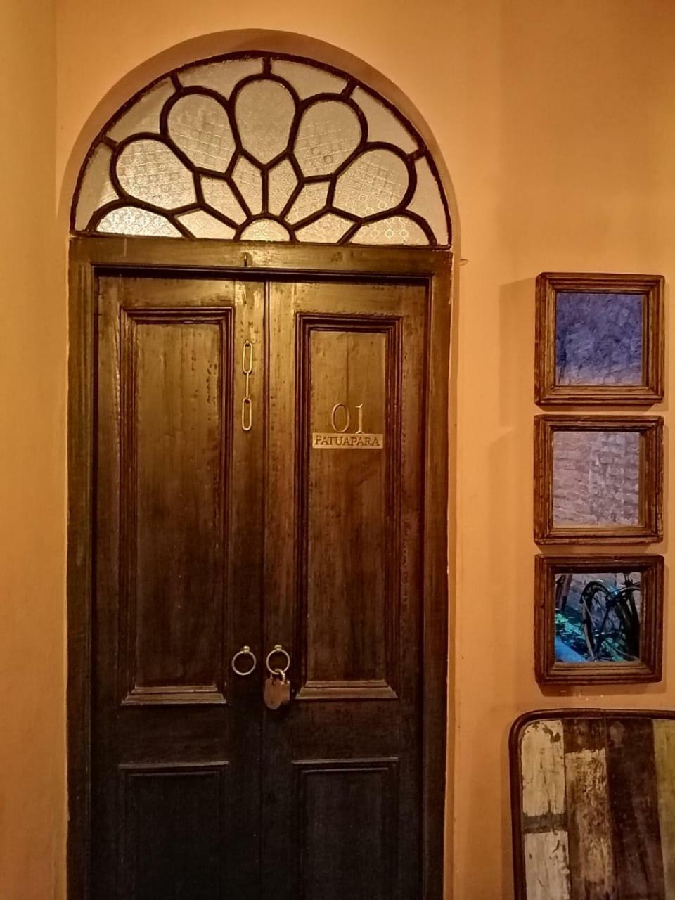 Calcutta Bungalow Eksteriør bilde